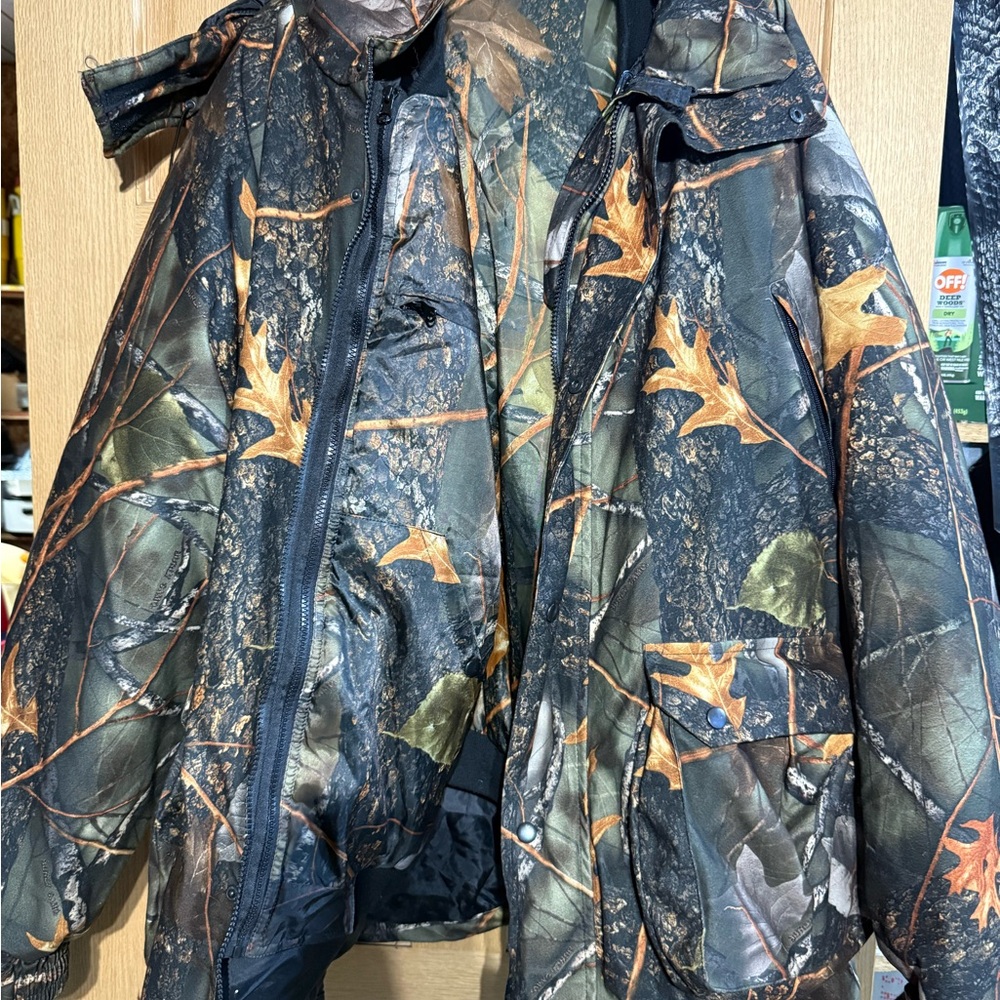Hunting jacket - Picture 4 of 5